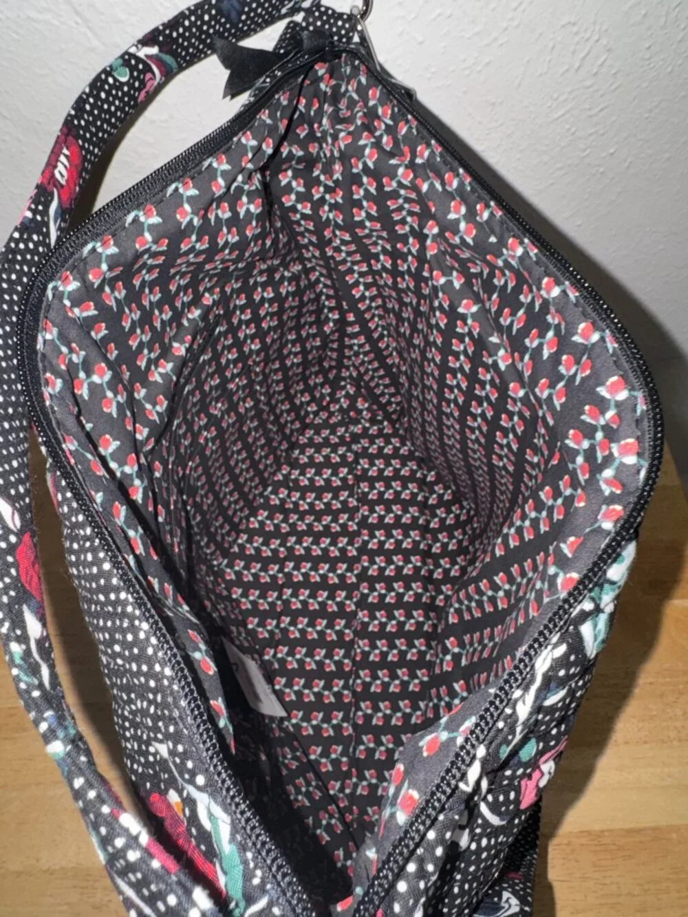 Vera Bradley Oversized Hobo Bag in Perennials Noir Dot NWT